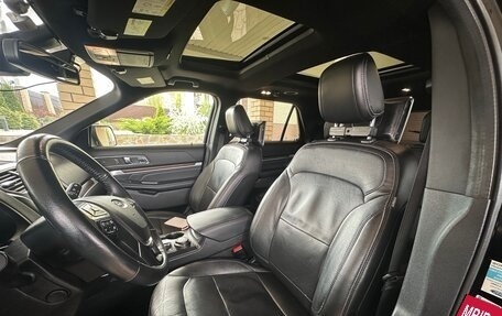 Ford Explorer VI, 2018 год, 2 990 000 рублей, 8 фотография