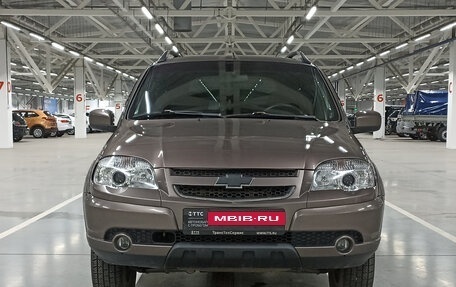 Chevrolet Niva I рестайлинг, 2013 год, 529 750 рублей, 2 фотография