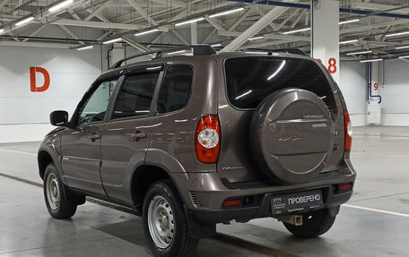 Chevrolet Niva I рестайлинг, 2013 год, 529 750 рублей, 7 фотография