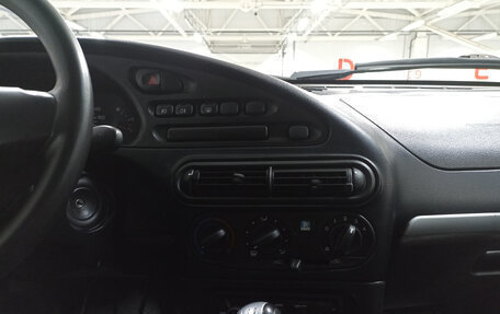 Chevrolet Niva I рестайлинг, 2013 год, 529 750 рублей, 15 фотография