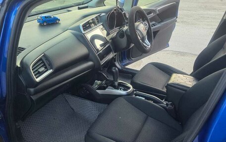 Honda Fit III, 2018 год, 1 400 000 рублей, 8 фотография