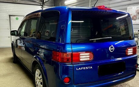 Nissan Lafesta I, 2007 год, 730 000 рублей, 15 фотография
