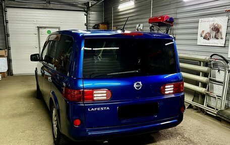 Nissan Lafesta I, 2007 год, 730 000 рублей, 17 фотография