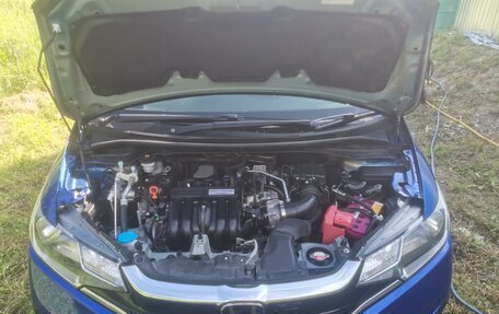 Honda Fit III, 2018 год, 1 400 000 рублей, 15 фотография