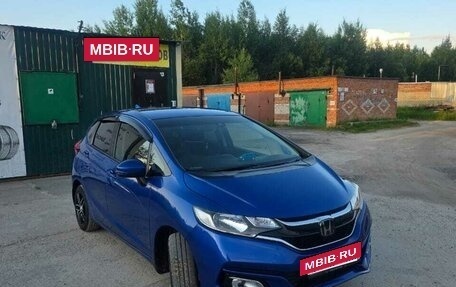 Honda Fit III, 2018 год, 1 400 000 рублей, 11 фотография