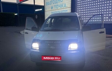 Toyota Town Ace III, 2004 год, 540 000 рублей, 11 фотография