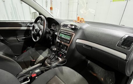 Skoda Octavia, 2013 год, 800 000 рублей, 10 фотография