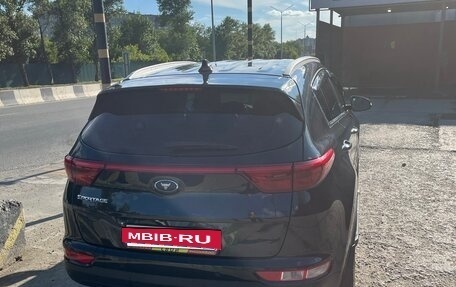 KIA Sportage IV рестайлинг, 2018 год, 2 100 000 рублей, 6 фотография
