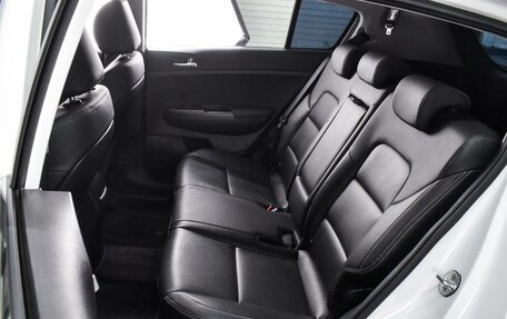 KIA Sportage IV рестайлинг, 2018 год, 1 999 000 рублей, 9 фотография