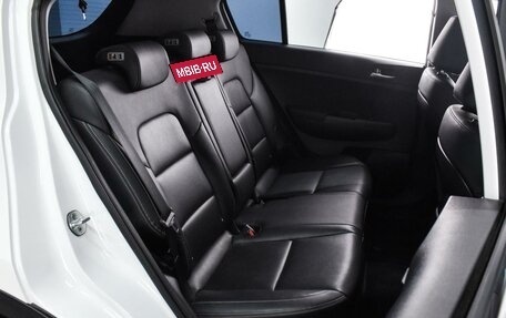 KIA Sportage IV рестайлинг, 2018 год, 1 999 000 рублей, 7 фотография