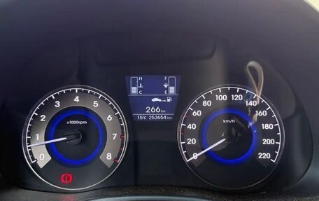 Hyundai Solaris II рестайлинг, 2014 год, 815 000 рублей, 17 фотография
