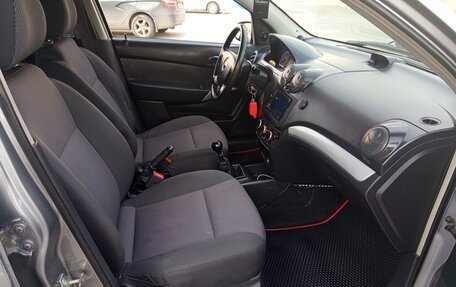 Chevrolet Aveo III, 2010 год, 445 000 рублей, 24 фотография