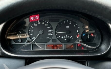 BMW 3 серия, 2004 год, 1 170 000 рублей, 23 фотография