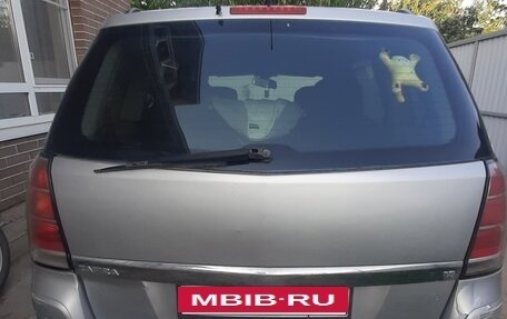 Opel Zafira B, 2007 год, 400 000 рублей, 4 фотография