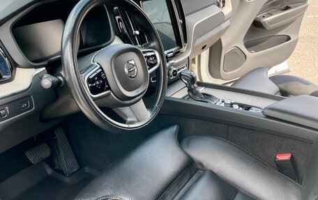Volvo XC60 II, 2018 год, 2 550 000 рублей, 9 фотография