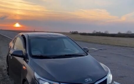 KIA Rio III рестайлинг, 2015 год, 469 000 рублей, 2 фотография