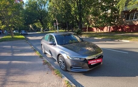 Honda Accord IX рестайлинг, 2018 год, 2 450 000 рублей, 10 фотография
