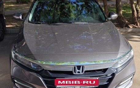 Honda Accord IX рестайлинг, 2018 год, 2 450 000 рублей, 13 фотография