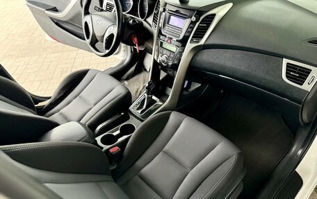 Hyundai i30 II рестайлинг, 2013 год, 960 000 рублей, 19 фотография