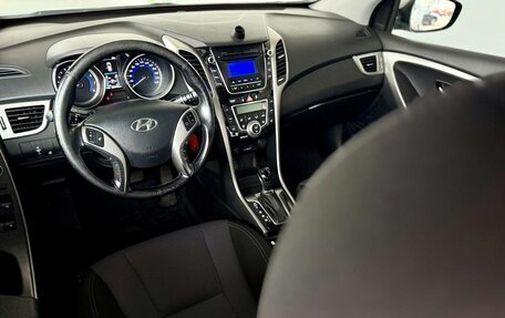 Hyundai i30 II рестайлинг, 2013 год, 960 000 рублей, 14 фотография
