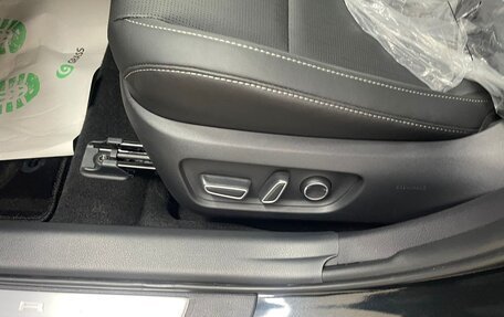 Toyota Camry, 2024 год, 4 800 000 рублей, 10 фотография