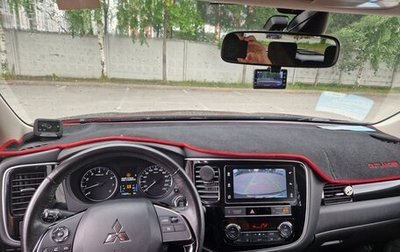 Mitsubishi Outlander III рестайлинг 3, 2019 год, 2 150 000 рублей, 1 фотография