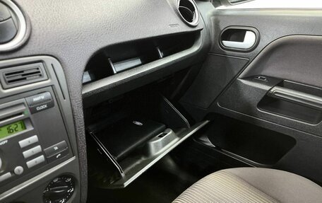 Ford Fusion I, 2006 год, 420 000 рублей, 28 фотография