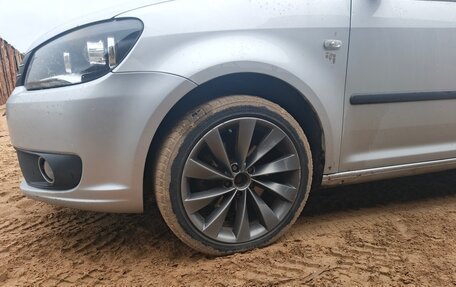 Volkswagen Caddy III рестайлинг, 2012 год, 1 000 020 рублей, 12 фотография
