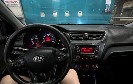 KIA Rio III рестайлинг, 2011 год, 705 000 рублей, 7 фотография