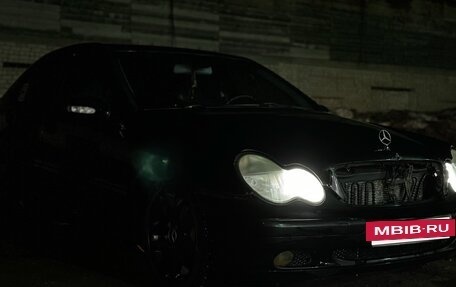 Mercedes-Benz C-Класс, 2001 год, 300 000 рублей, 25 фотография