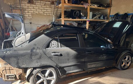 Mercedes-Benz C-Класс, 2001 год, 300 000 рублей, 35 фотография