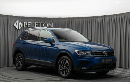 Volkswagen Tiguan II, 2018 год, 2 080 000 рублей, 2 фотография