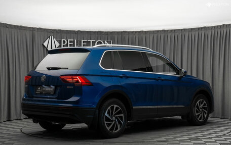 Volkswagen Tiguan II, 2018 год, 2 080 000 рублей, 4 фотография