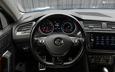 Volkswagen Tiguan II, 2018 год, 2 080 000 рублей, 12 фотография