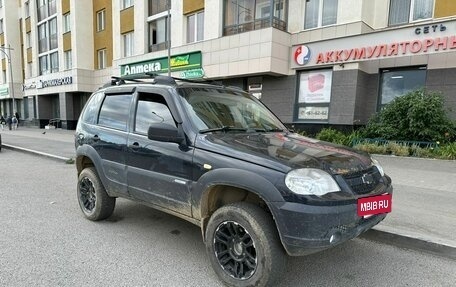 Chevrolet Niva I рестайлинг, 2013 год, 358 000 рублей, 2 фотография