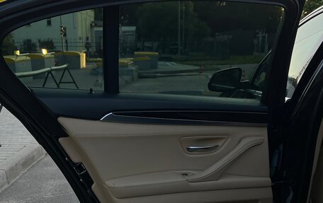 BMW 5 серия, 2014 год, 2 350 000 рублей, 11 фотография