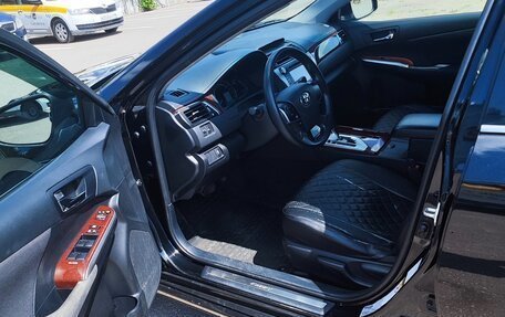 Toyota Camry, 2013 год, 1 690 000 рублей, 11 фотография