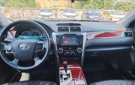 Toyota Camry, 2013 год, 1 690 000 рублей, 9 фотография
