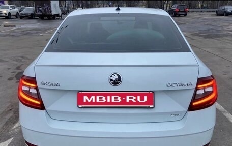 Skoda Octavia, 2017 год, 3 000 000 рублей, 4 фотография