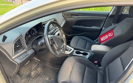Hyundai Elantra VI рестайлинг, 2018 год, 1 650 000 рублей, 6 фотография