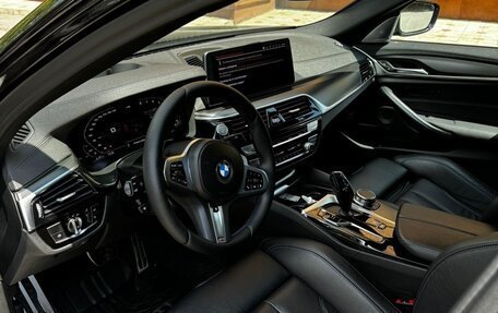 BMW 5 серия, 2021 год, 5 850 000 рублей, 3 фотография