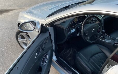 Mercedes-Benz CLS, 2005 год, 2 500 000 рублей, 10 фотография