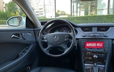 Mercedes-Benz CLS, 2005 год, 2 500 000 рублей, 12 фотография