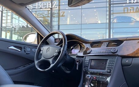 Mercedes-Benz CLS, 2005 год, 2 500 000 рублей, 20 фотография