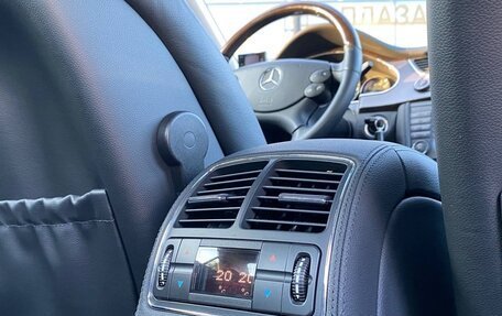 Mercedes-Benz CLS, 2005 год, 2 500 000 рублей, 35 фотография