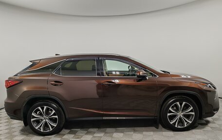 Lexus RX IV рестайлинг, 2017 год, 3 575 000 рублей, 5 фотография