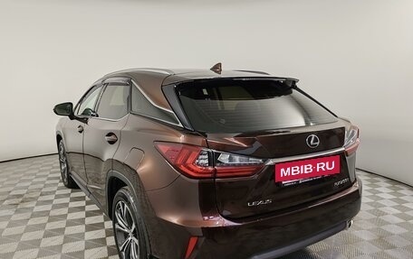 Lexus RX IV рестайлинг, 2017 год, 3 575 000 рублей, 8 фотография