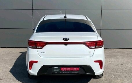 KIA Rio IV, 2019 год, 1 365 000 рублей, 6 фотография