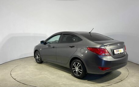 Hyundai Solaris II рестайлинг, 2015 год, 999 000 рублей, 9 фотография