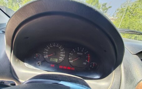 Mitsubishi Carisma I, 2002 год, 250 000 рублей, 7 фотография